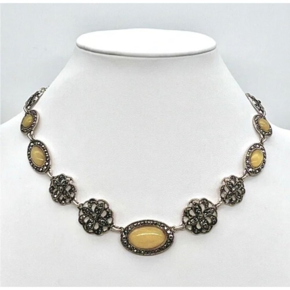 Vintage Marcasite And Yellow Necklace — Crown Trifari